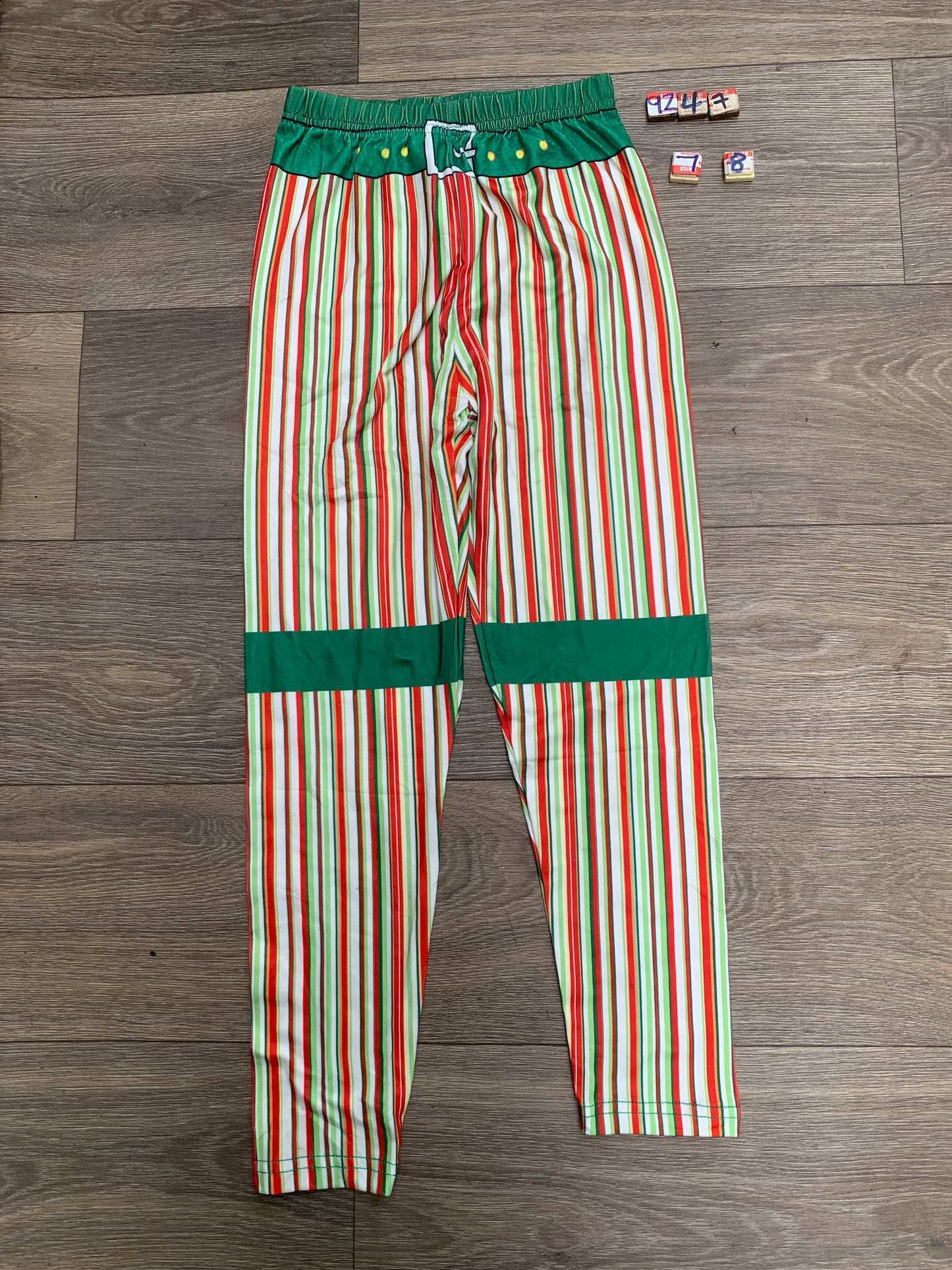 9Z47 Age 7-8 years (green and orange stripe pant)