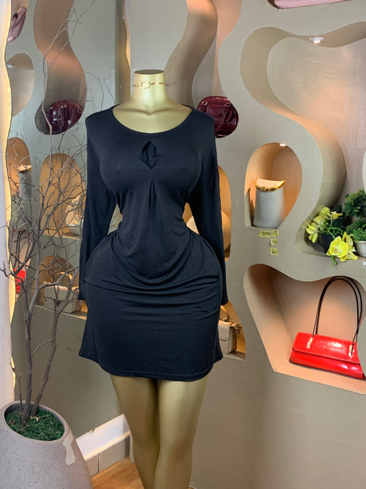 TEMMY13 SIZE14 Length40 blackdress