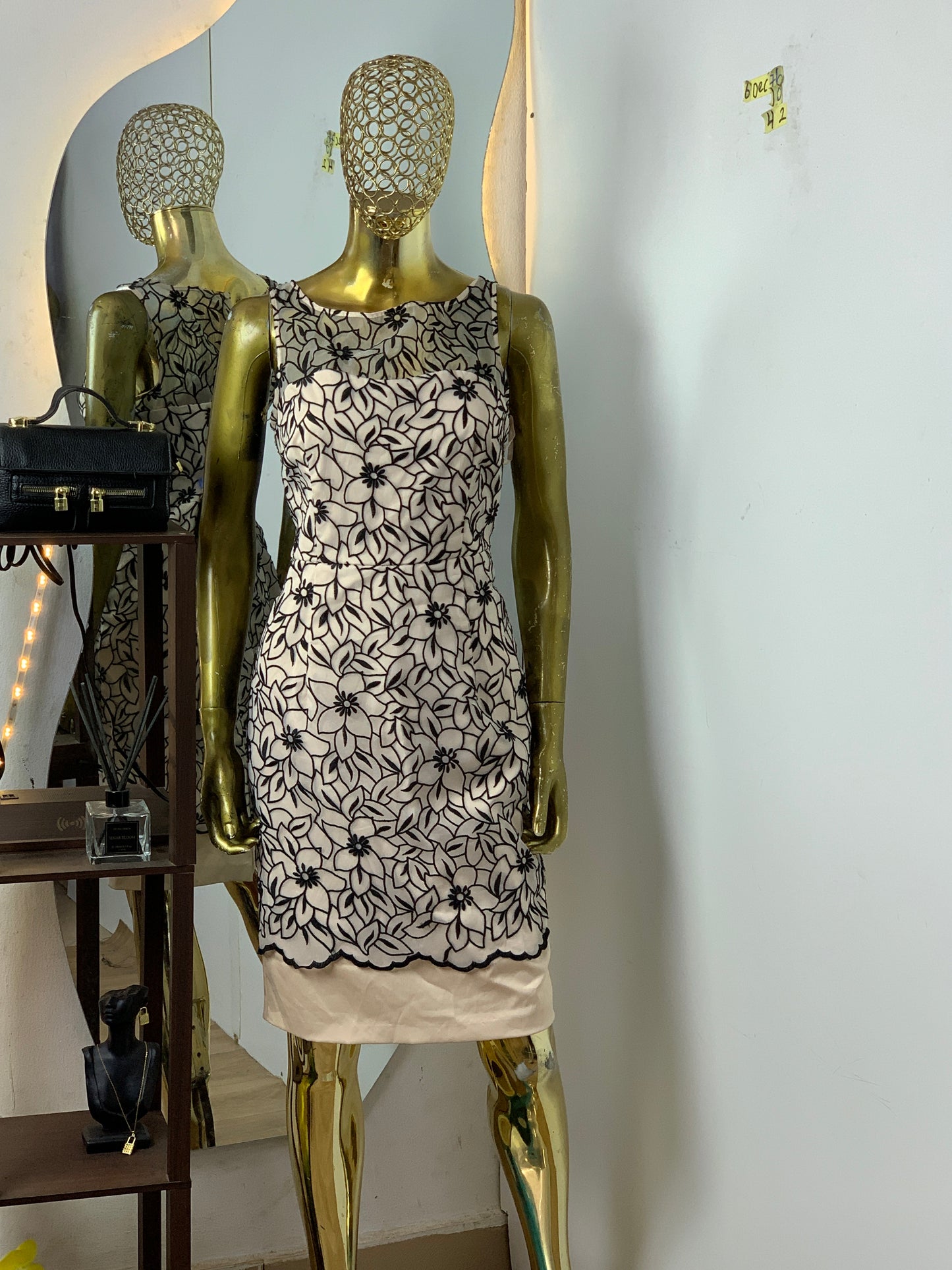 SIZE10 6DEC76 Length42