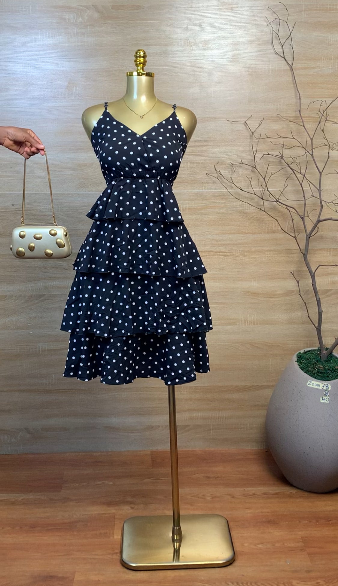 SIZE8 ZOOM78 Black polka dots Length40