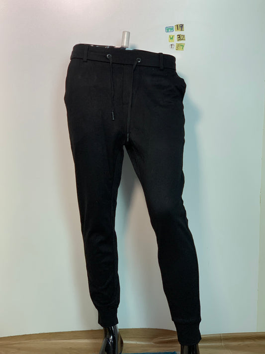 WAIST32 9MEN19 Length37