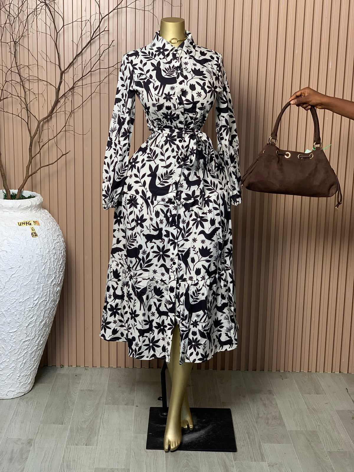 Unforgettable55 SIZE6 Length52 Brand new dress