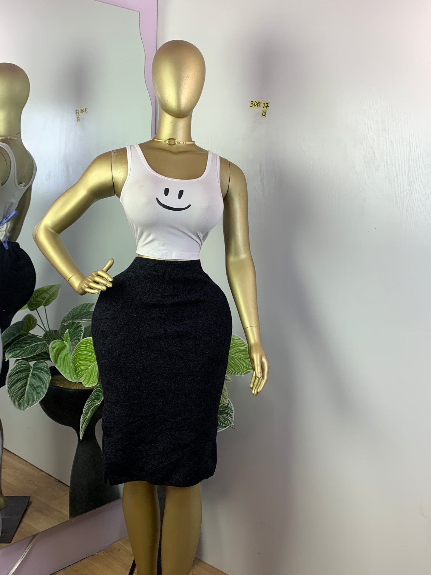 SIZE12 3DEC27(skirt only)