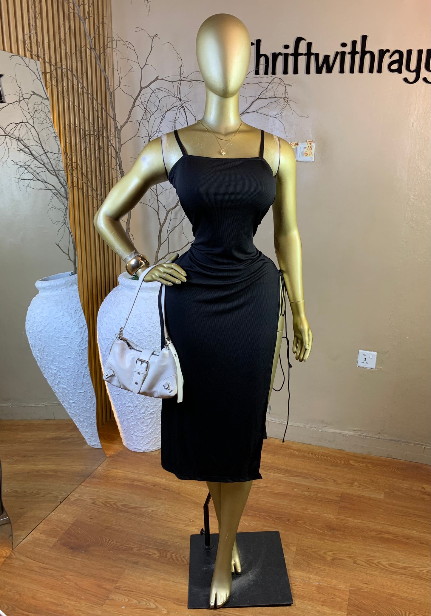 RINA17 SIZE16 Length51 black dress