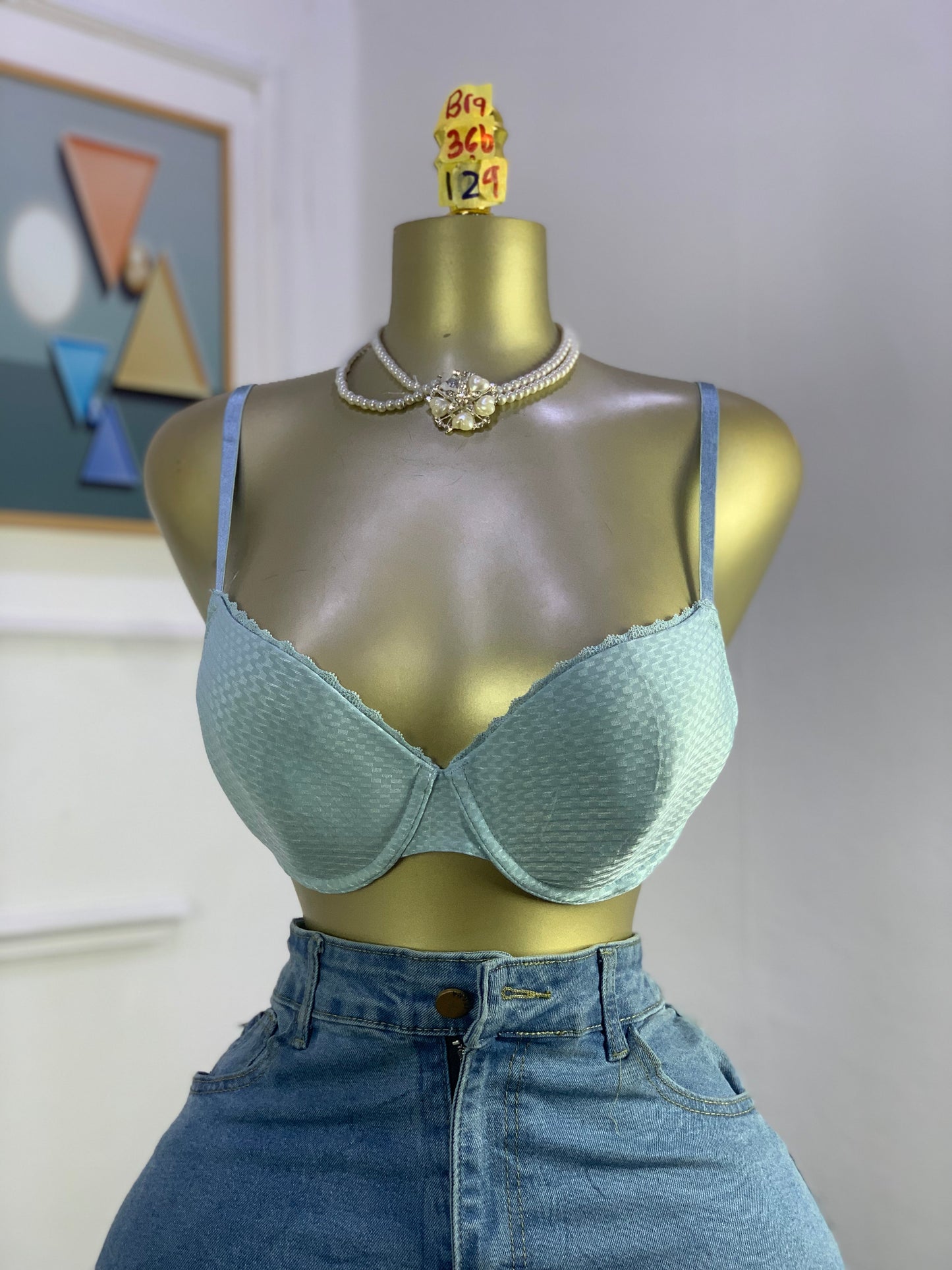 SIZE 36b Bra129