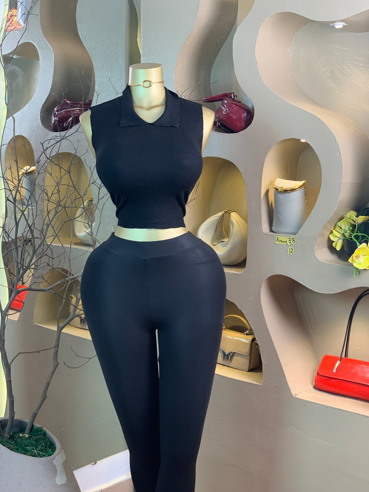 AMARA38 SIZE12 top only
