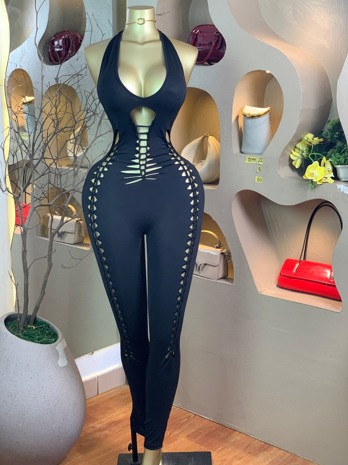 TEMMY22 SIZE8 Length60 black jumpsuit