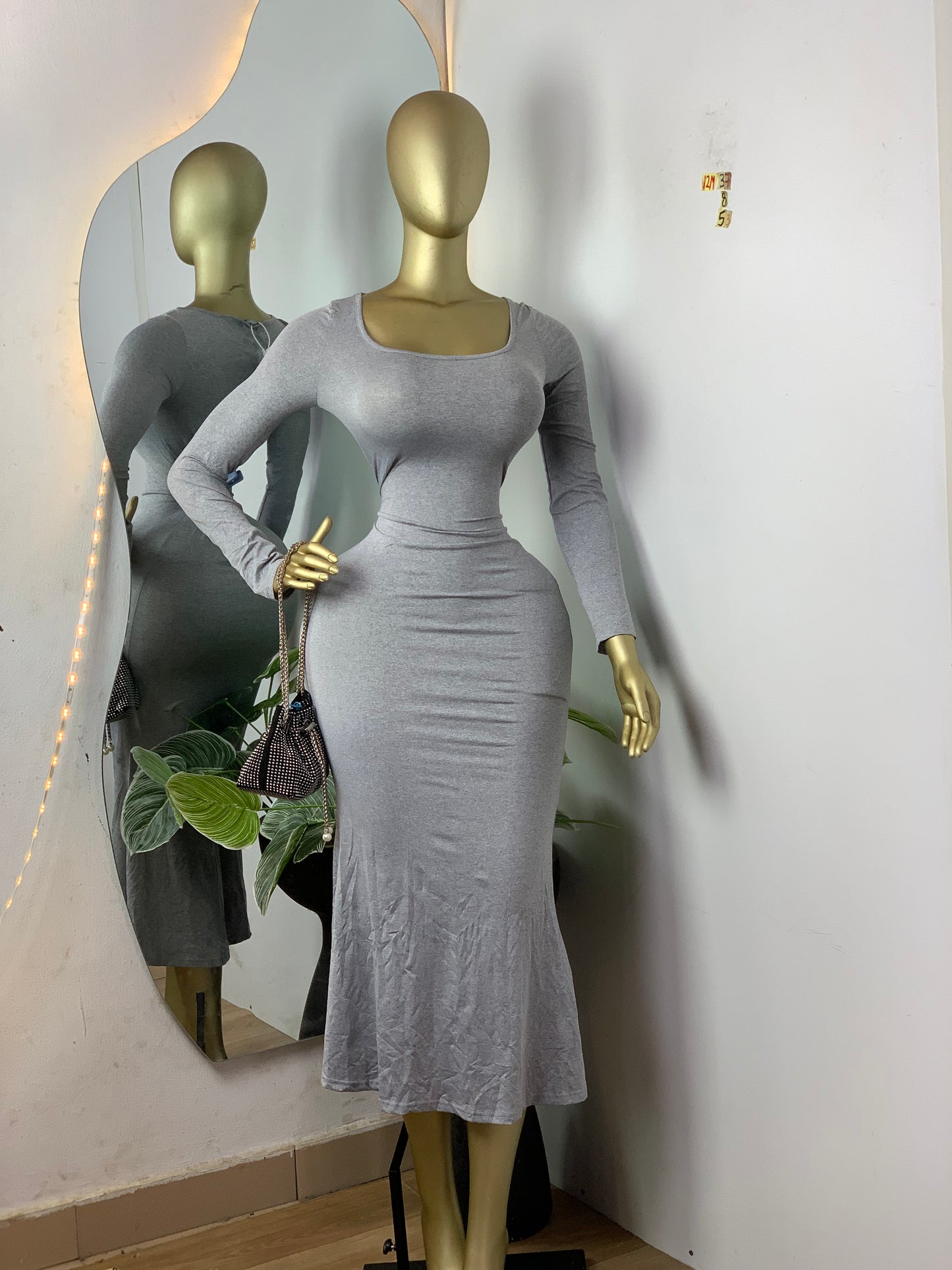 SIZE8 12M37 Length53