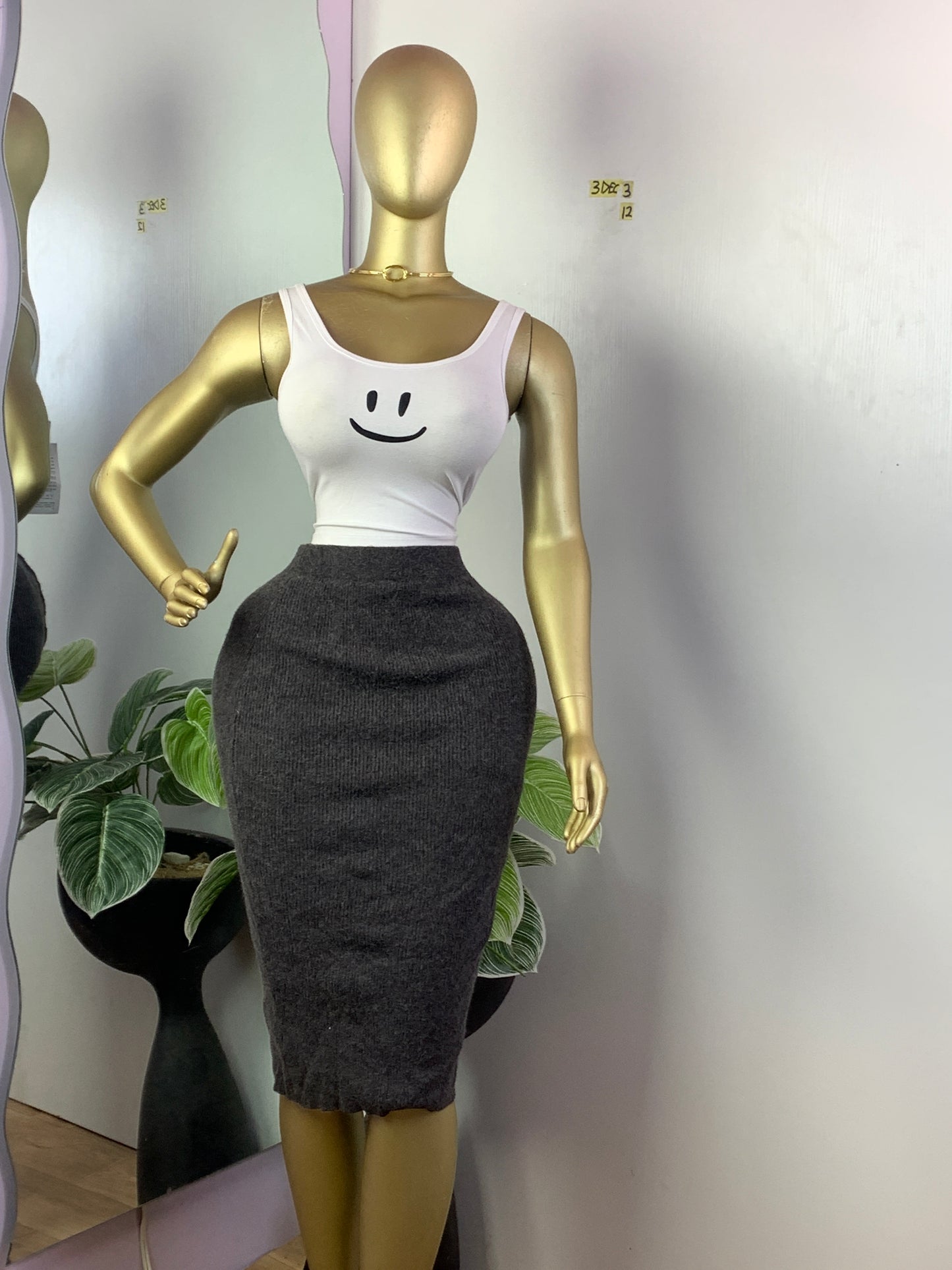 SIZE12 3DEC3(skirt only)