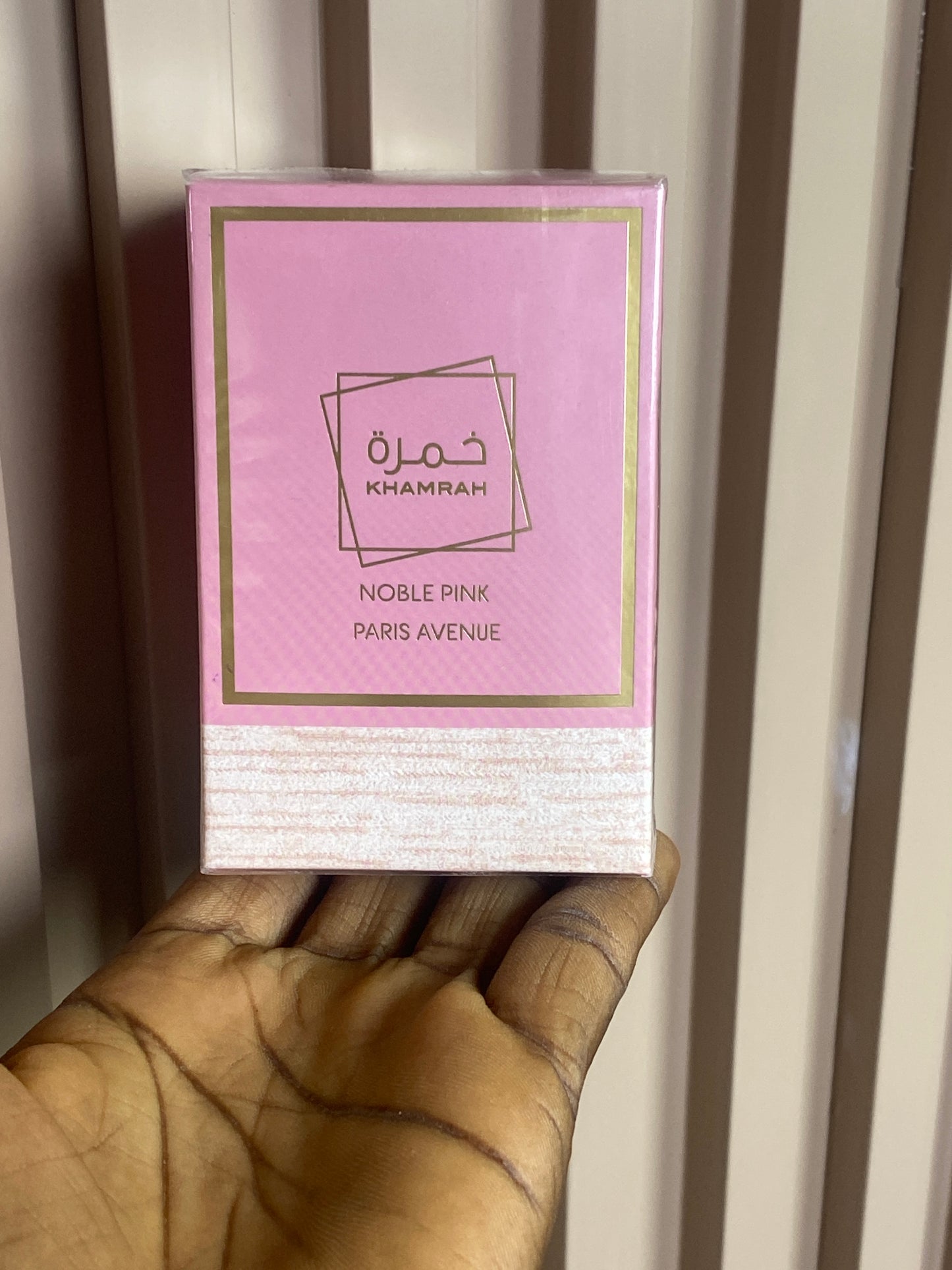 NOBLE PINK PARIS avenue