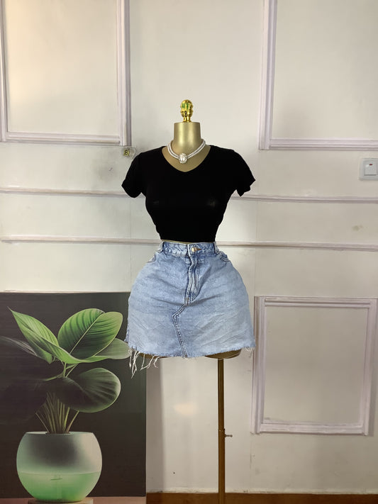 11T8 size 6-10(brand new crop top)