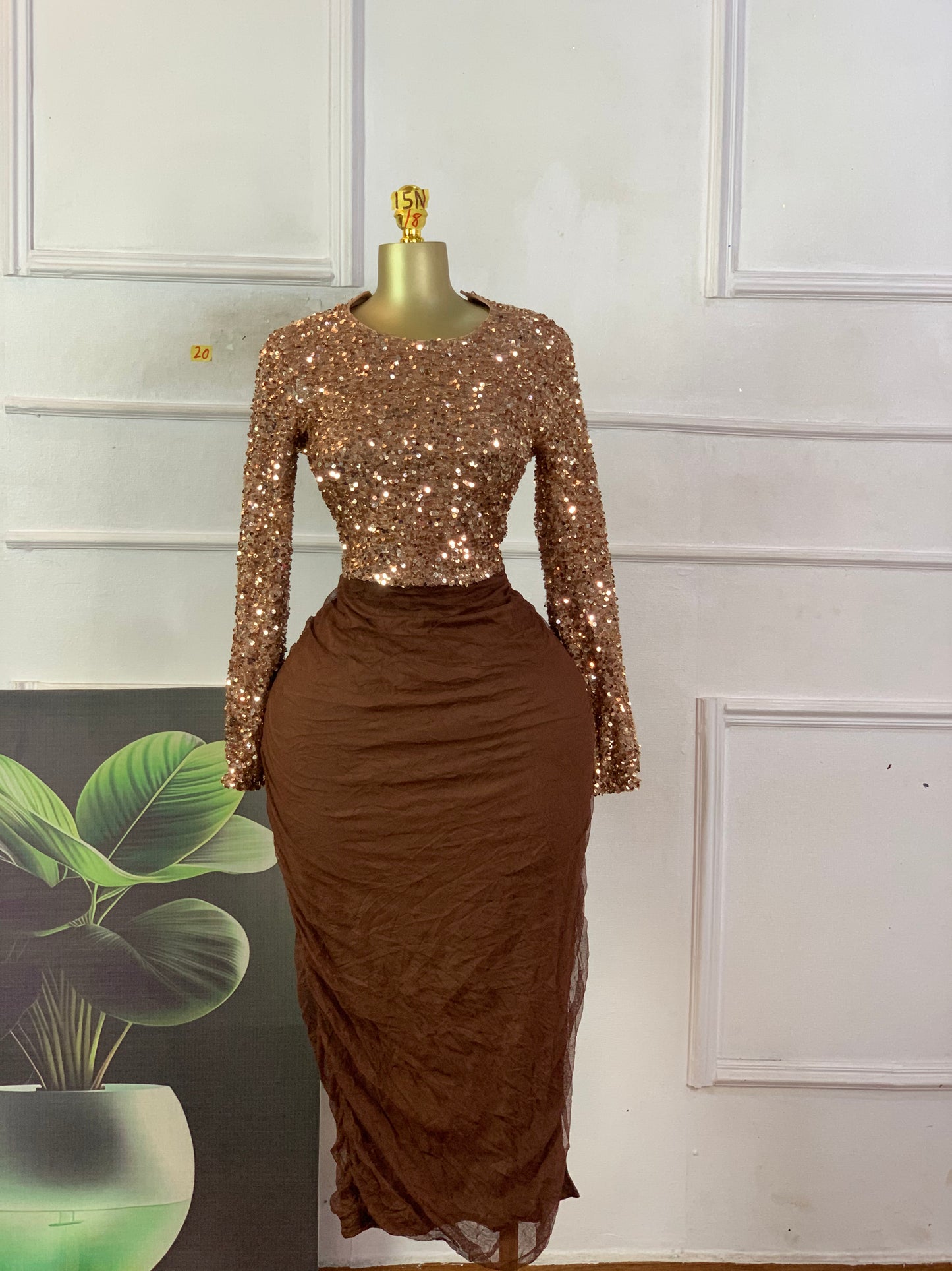 SIZE 18 15N20 skirt only