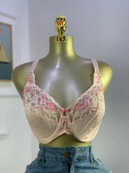 SIZE 36F BRA2 143