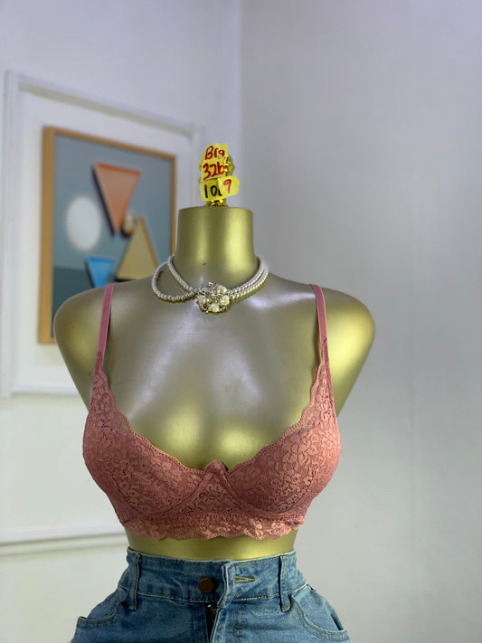 SIZE 32b Bra109