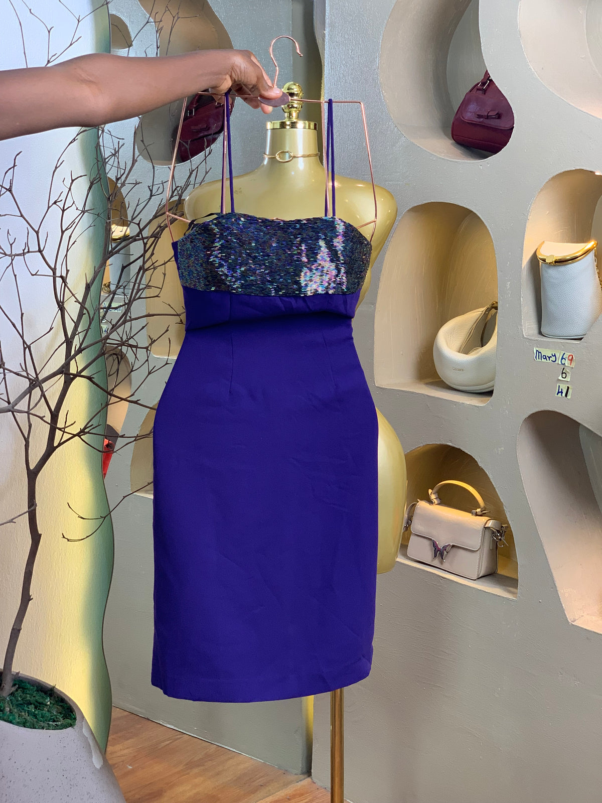 MARY69 SIZE6 DRESS Length41