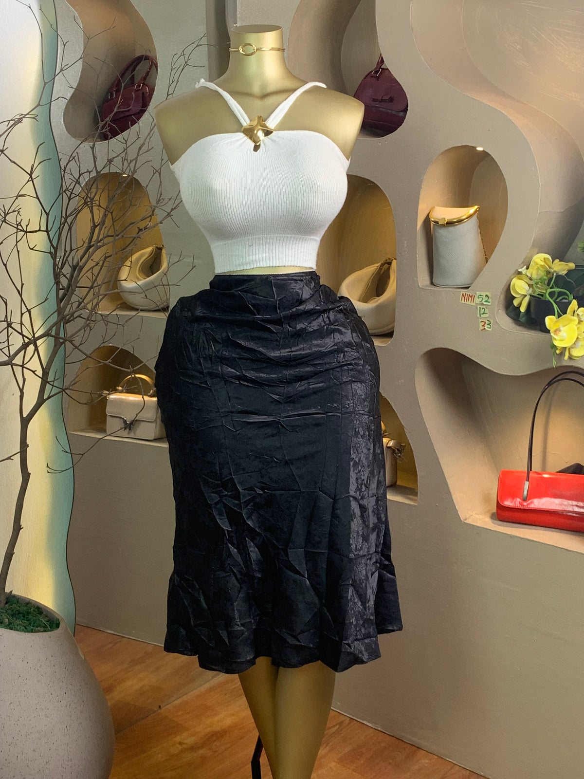 NIMI52 SIZE12 Length33(skirt only)