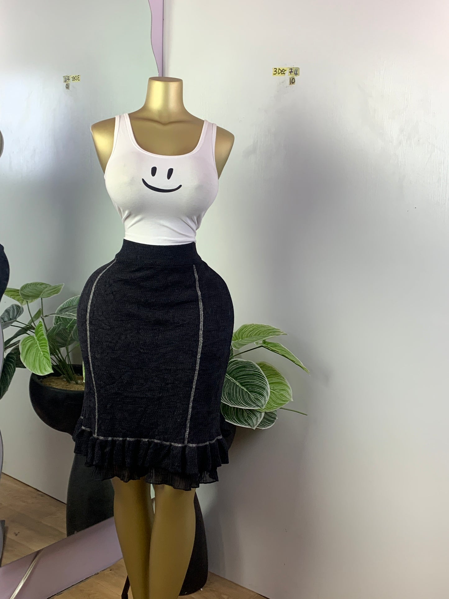 SIZE10 3DEC74(skirt only)