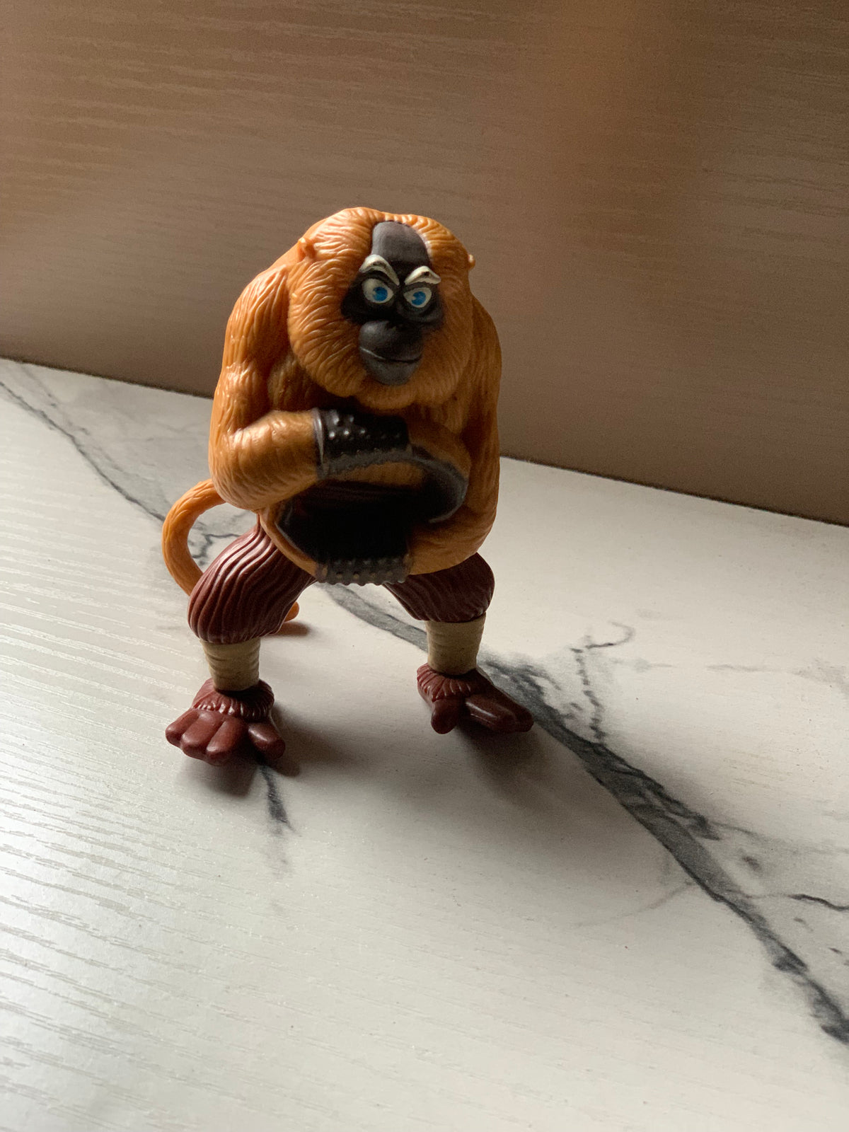 YELLOW&BROWN MONKEY