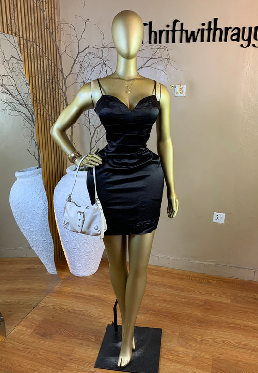SADE7 SIZE10 Length40 black dress