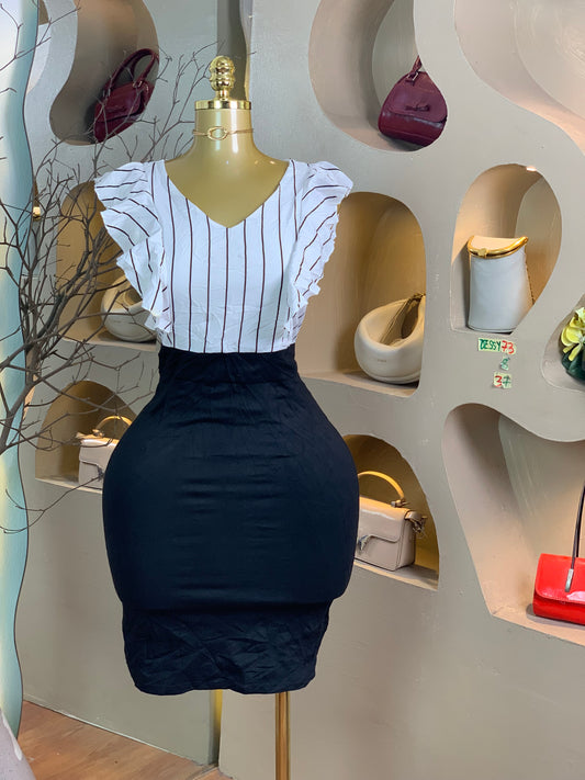 DESSY73 SIZE8 Length37 Black&White dress