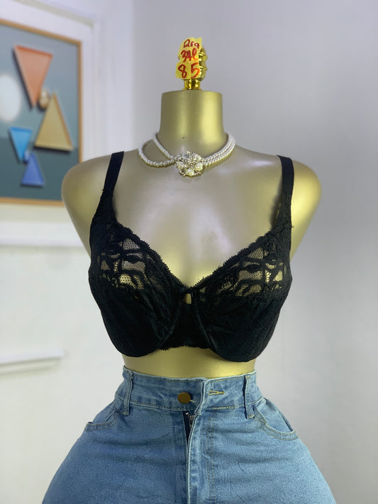 SIZE 34E Bra85