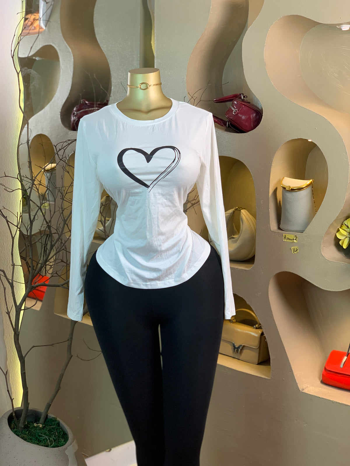 AMARA2 SIZE14 top only