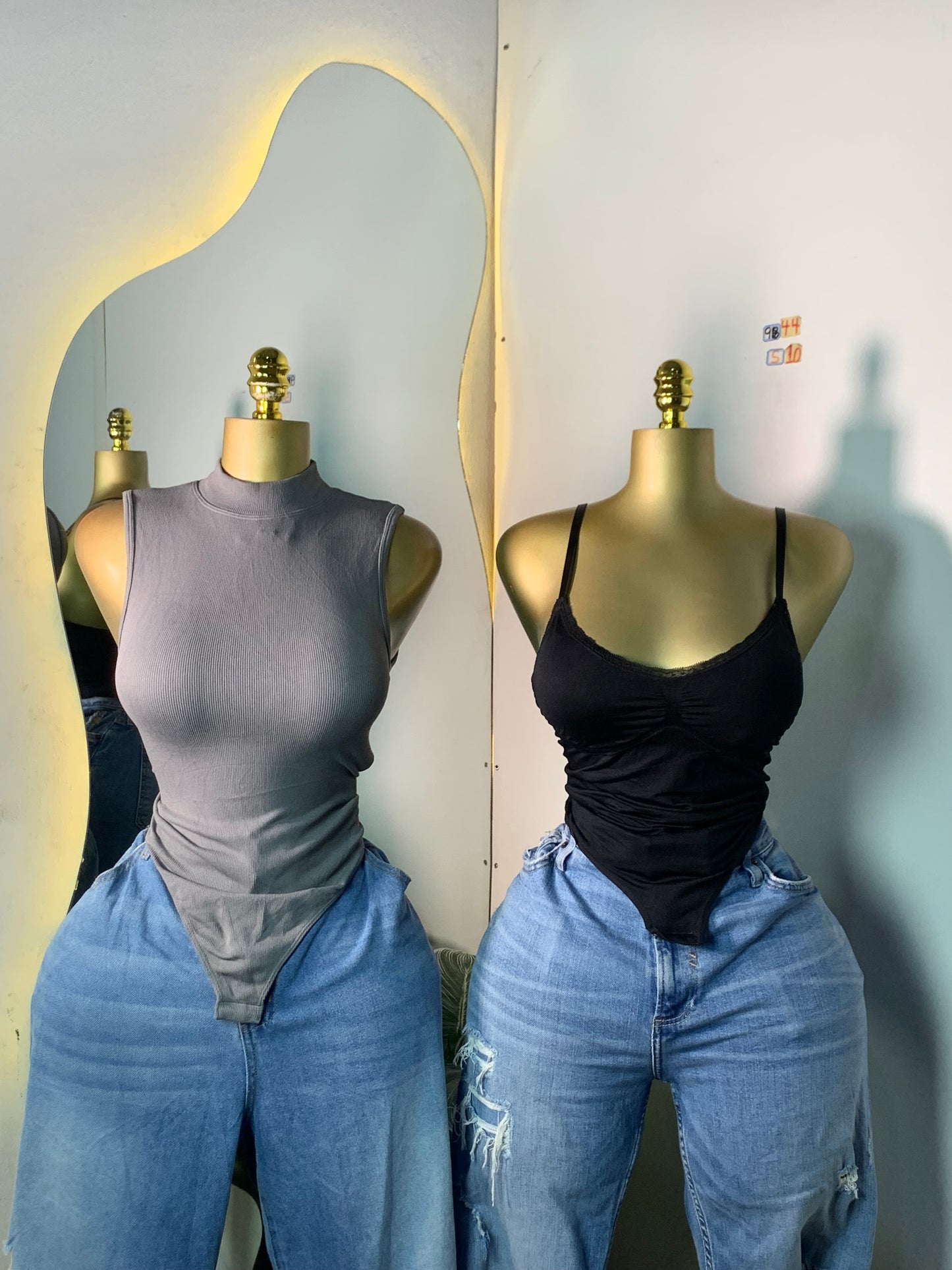 SIZE10 9B44B (Black)