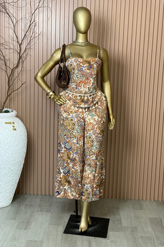 Unforgettable19 SIZE16 Length38 Brand new multi color two piece set