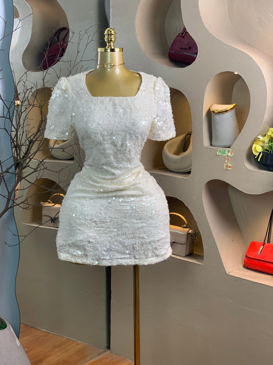 NIFE99 SIZE8 Length34 white dress