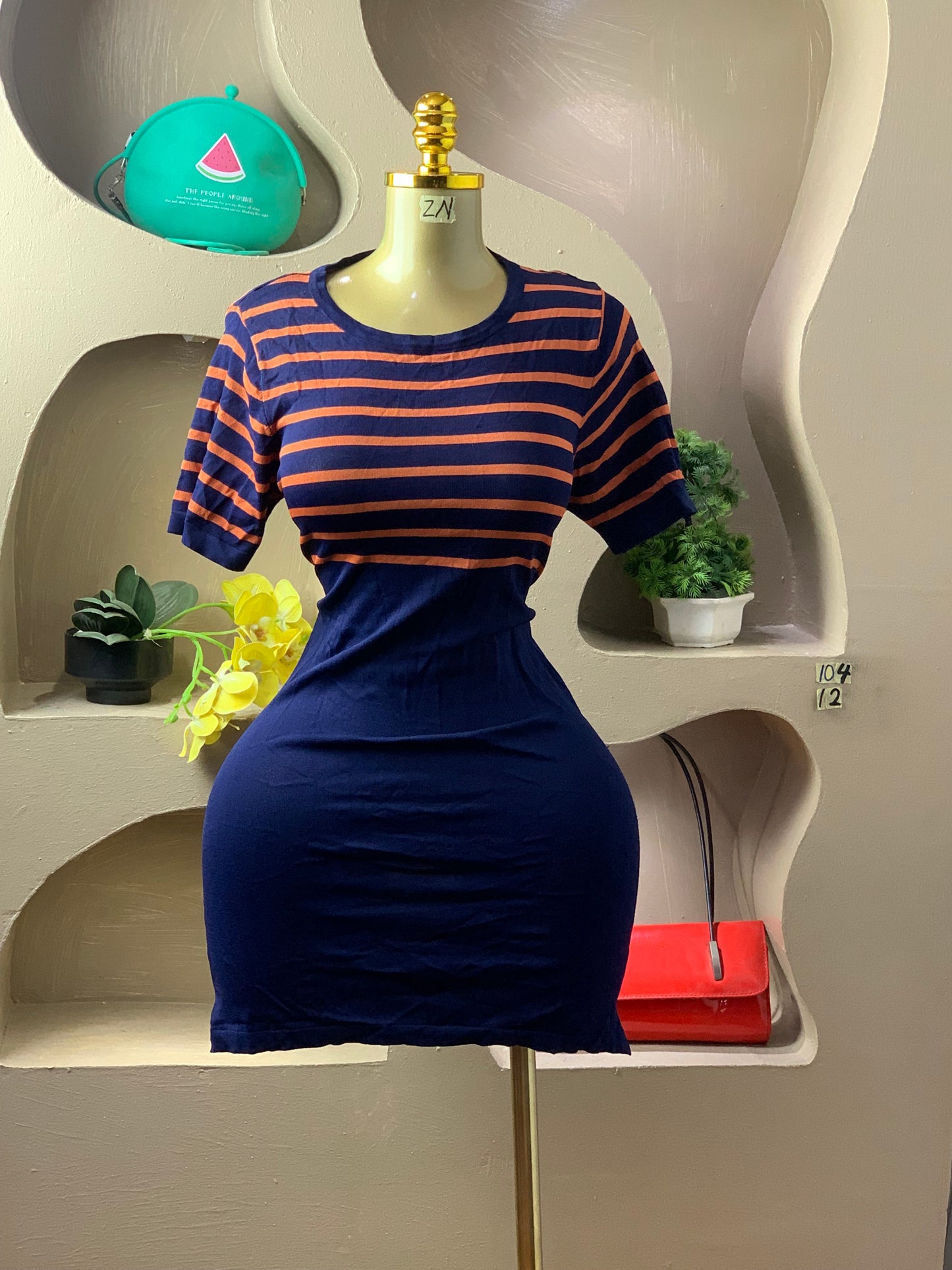 SIZE12 ZN104