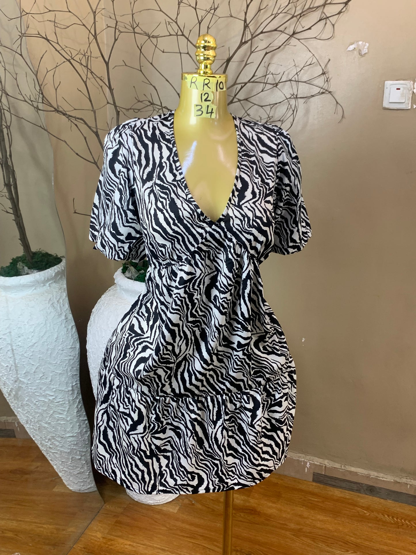 SIZE12 RR10 Length34(Free dress)