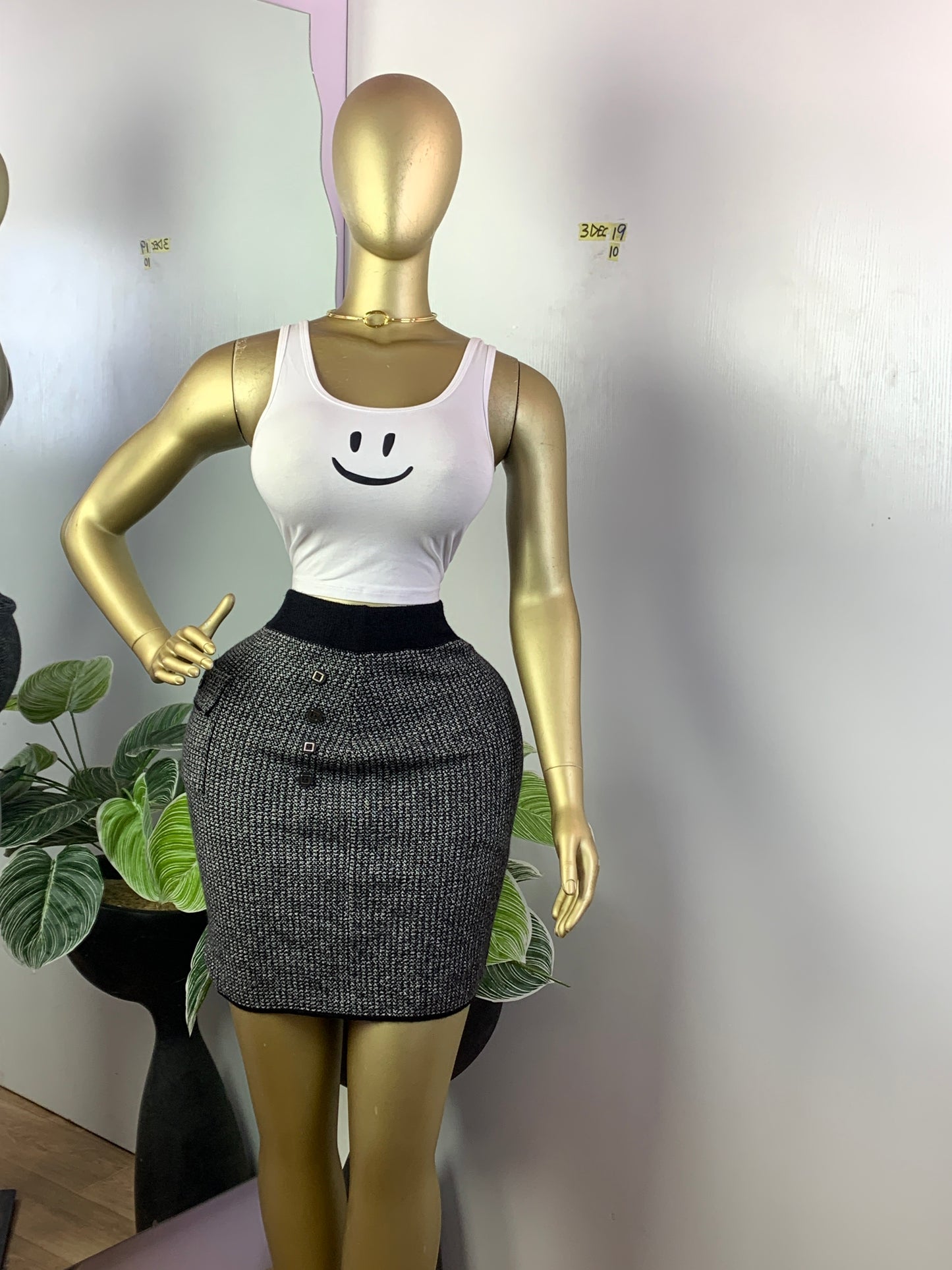 SIZE10 3DEC19(skirt only)