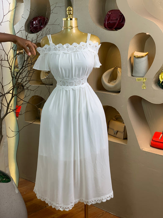 GRACE39 SIZE8 Length46 white dress