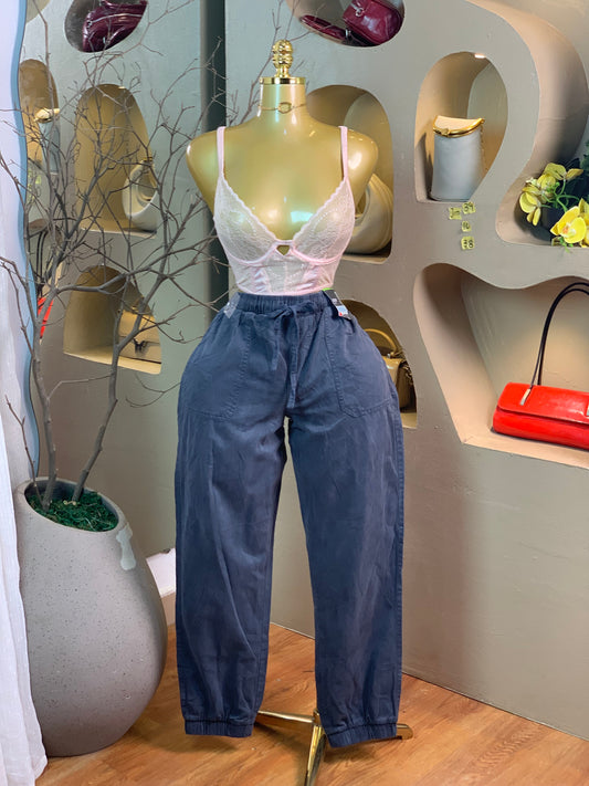 JIM39 SIZE10 Length38 jean only