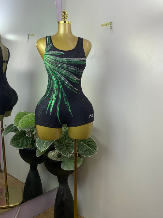 SIZE8 41NOV3(swimsuit)