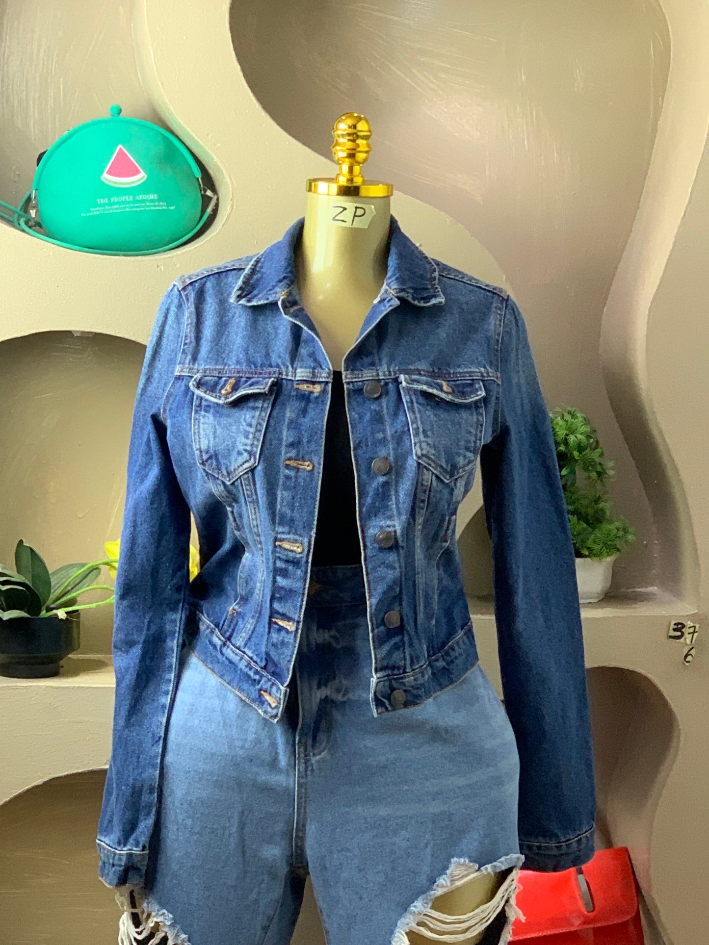 SIZE6 ZP37 (jacket only)