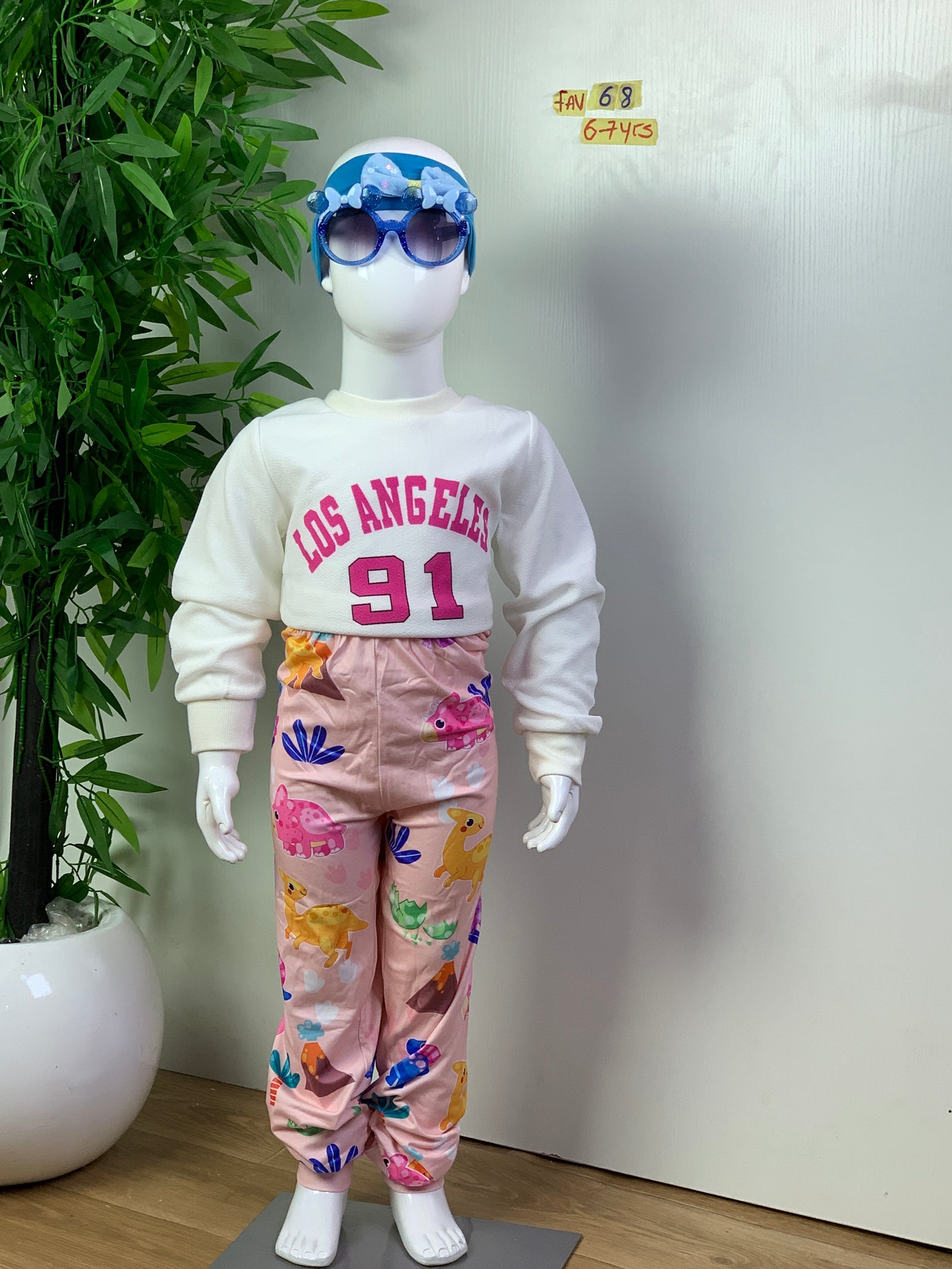 FAV68 6-7yrs(pant only )