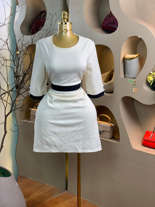 TOLU13 SIZE10&12 Length38 white&black dress