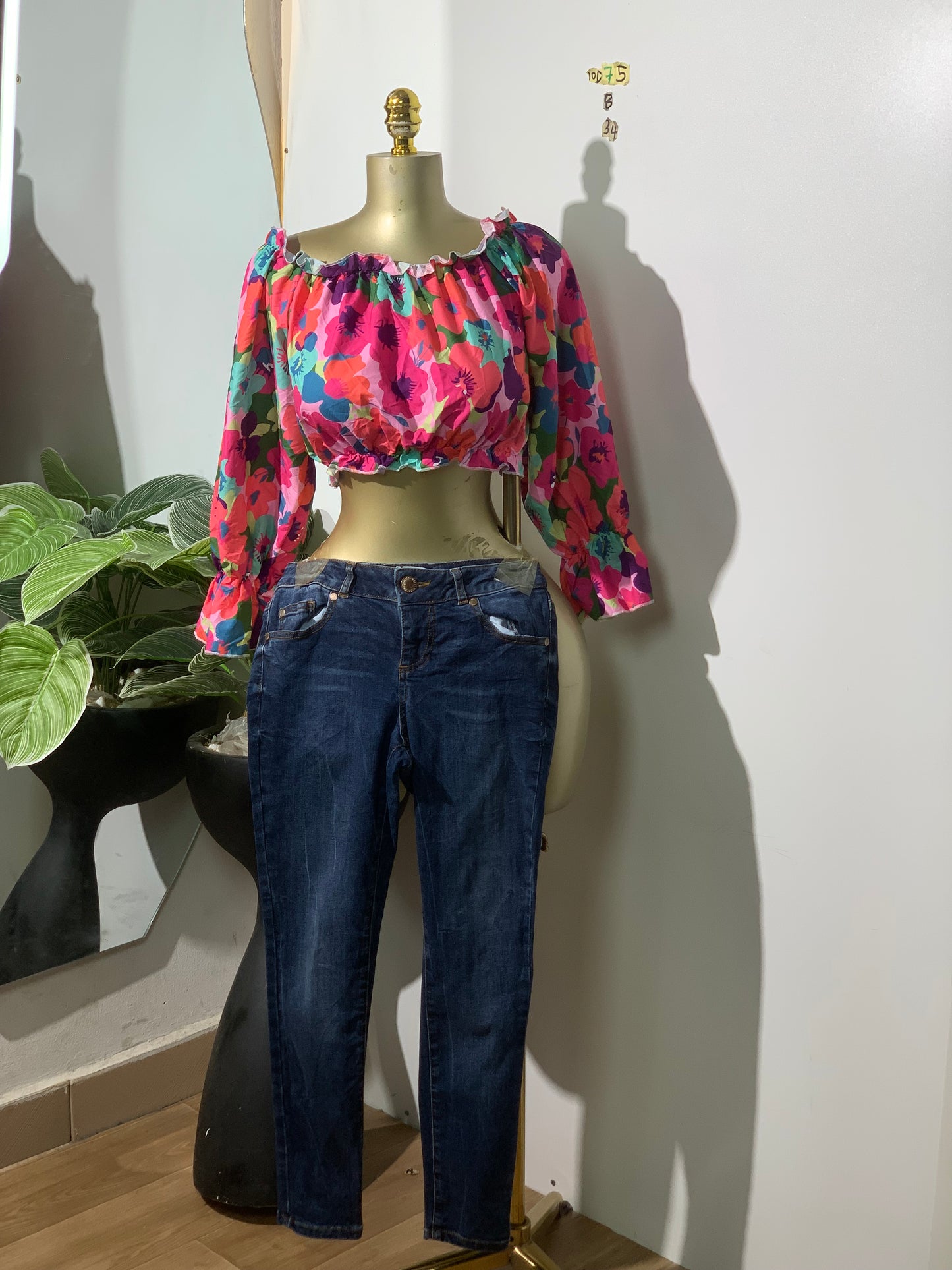 SIZE8 10D75 Length 34