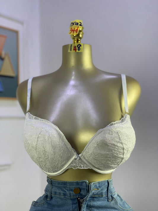 SIZE 34d BRA2 148