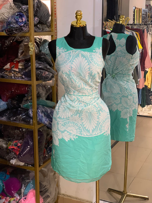 SIZE6 12A79