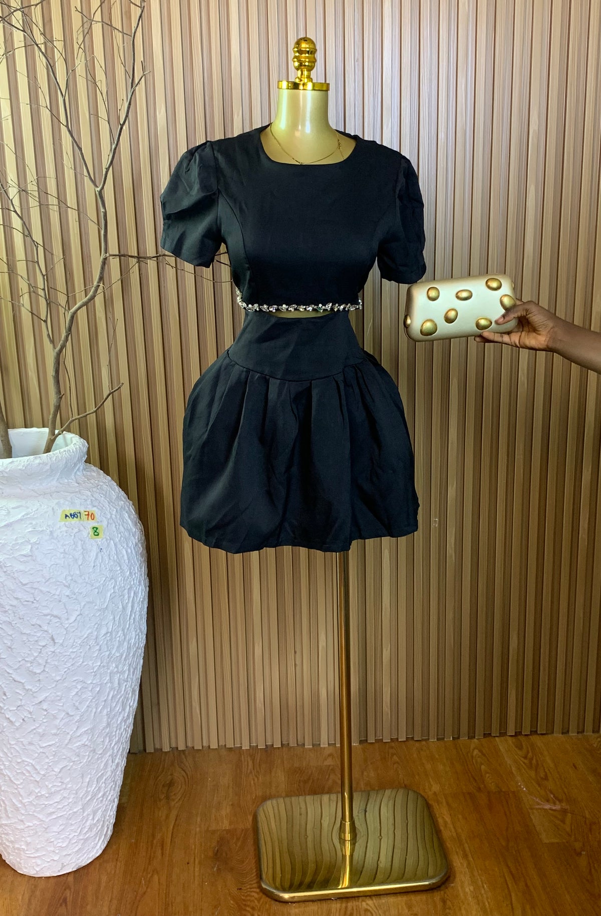 ABBY70 SIZE8 Length31 black dress