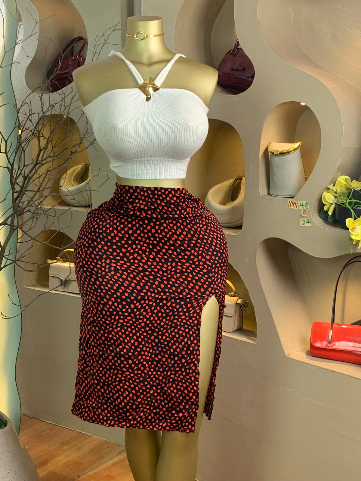 NIMI48 SIZE8 Length27(skirt only)