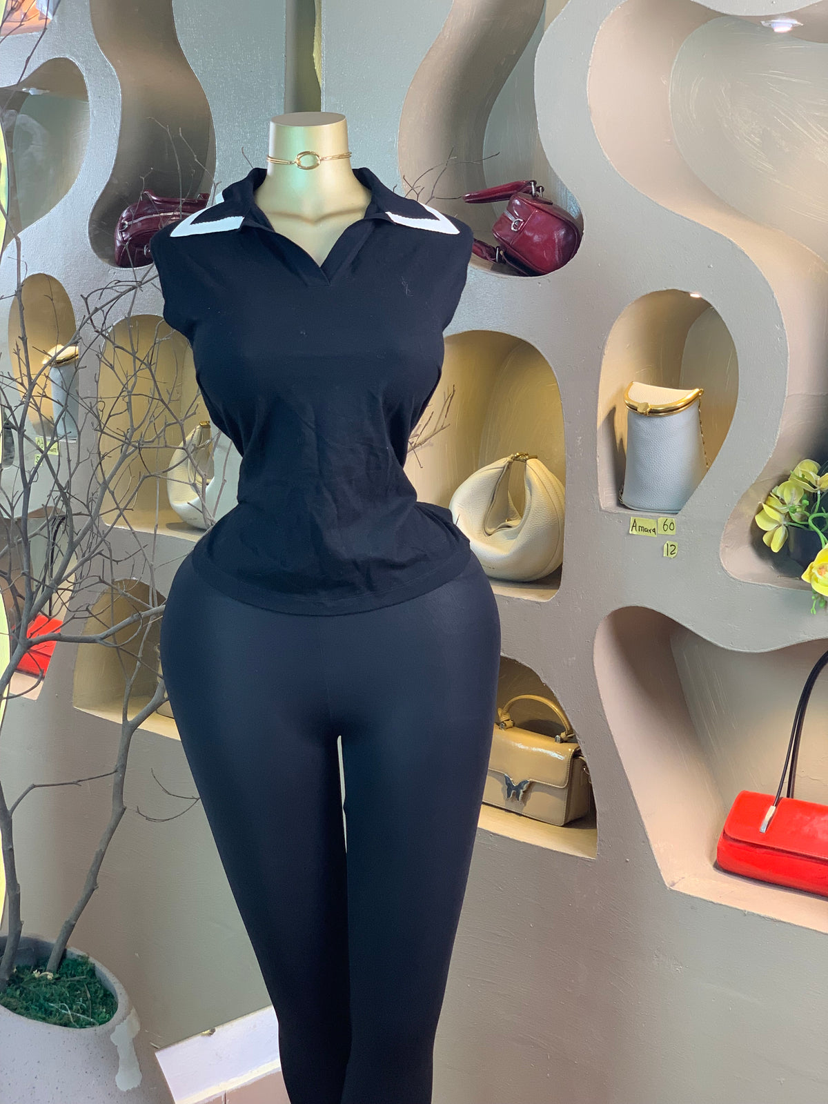 AMARA60 SIZE12 top only