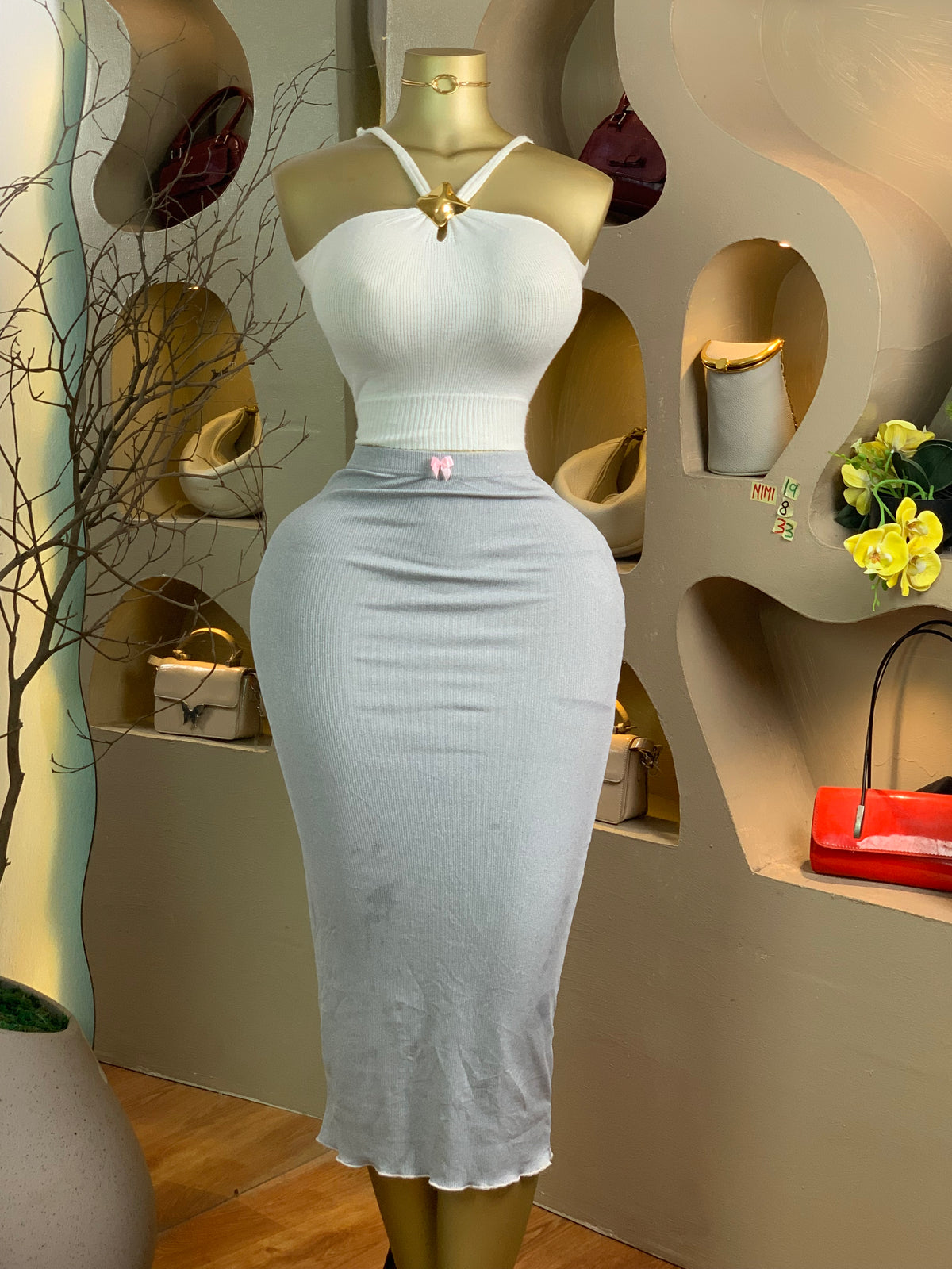 NIMI19 SIZE8 Length33(skirt only)