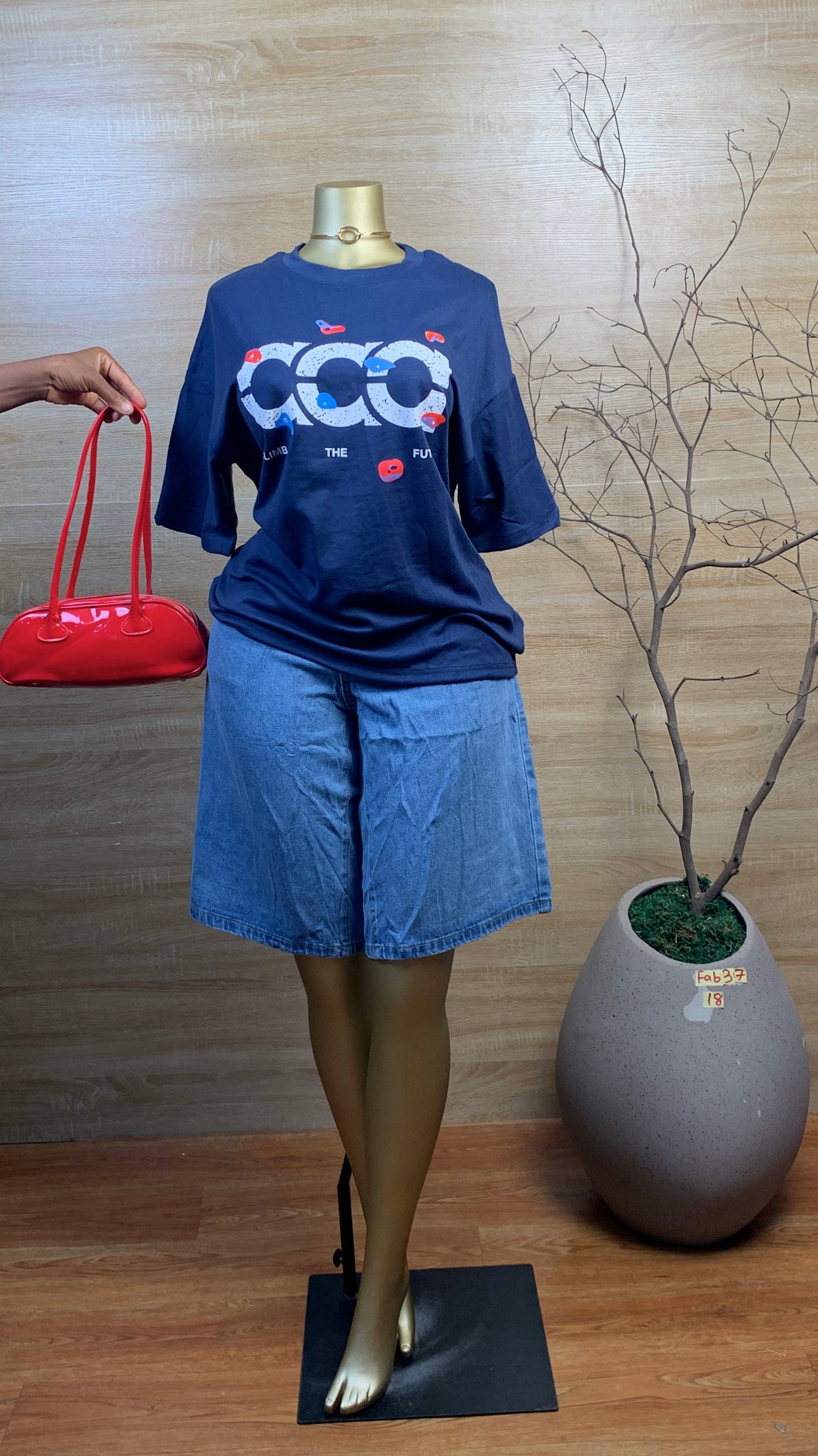 FAB37b SIZE18 Top