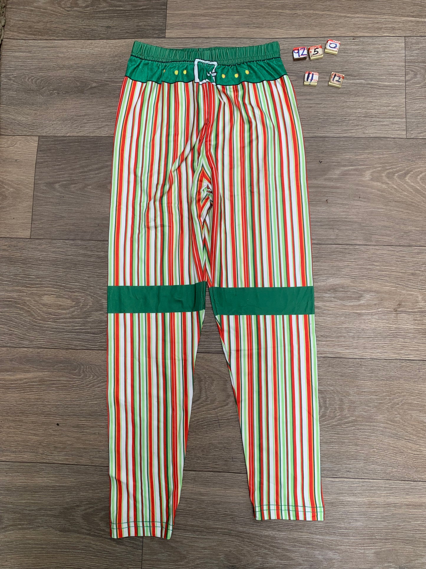 9Z50 Age 11-12 years (green and orange stripe pant )