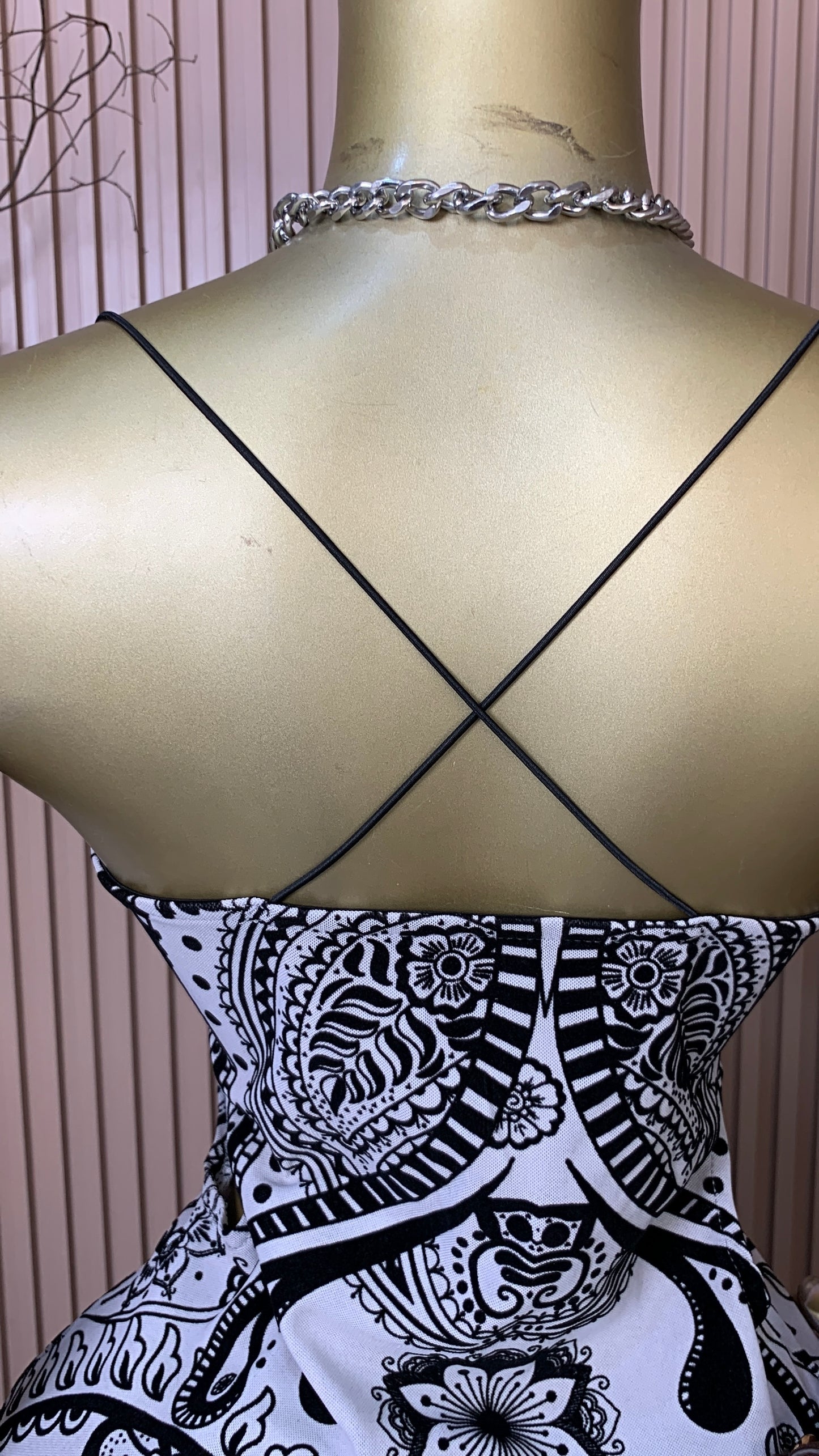 SIZE8 RAYY3 Length33 Brand new dress