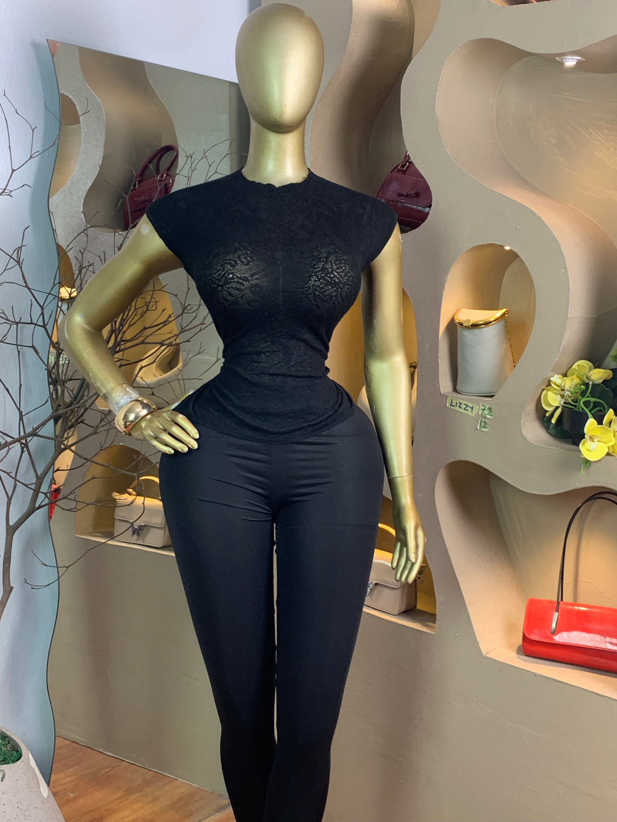LIZZY72 SIZE12 top only