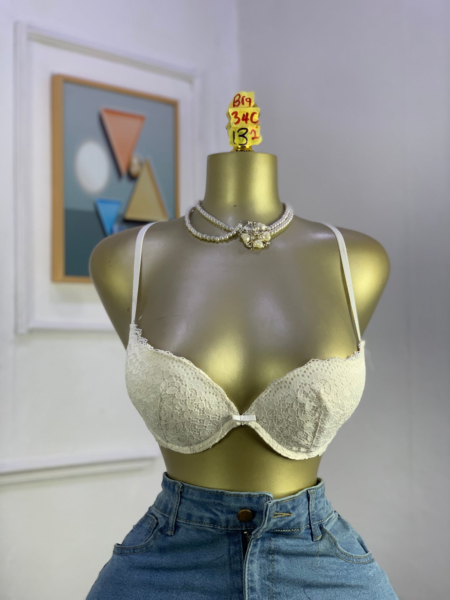 SIZE 34C Bra132